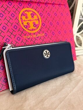 New Tory Burch Navy nylon Wallet with silver logo